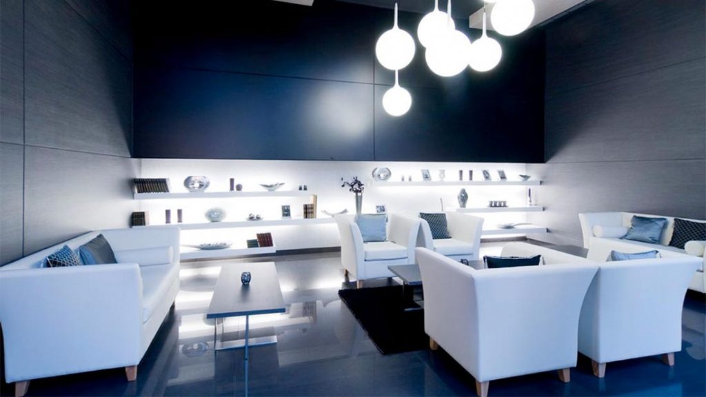 Futuristisk lounge hos Hotel Palazzo Zichy i Budapest
