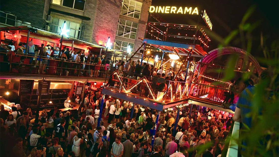 Dinerama by night