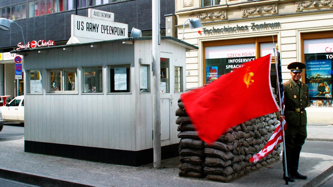 Checkpoint Charlie i Berlin