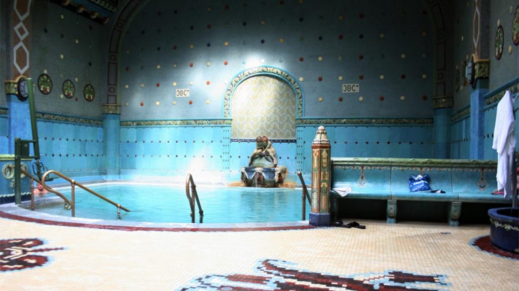 Gellért-badet fikk vi ikke besøkt, men det ser fint ut på bilder.